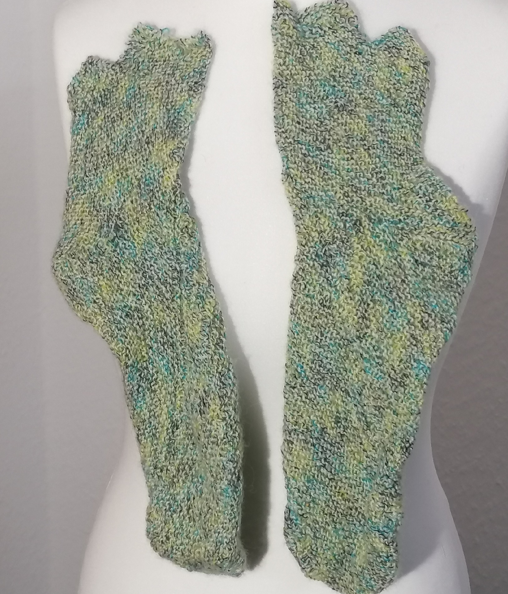 grün mellierte Zackensocken